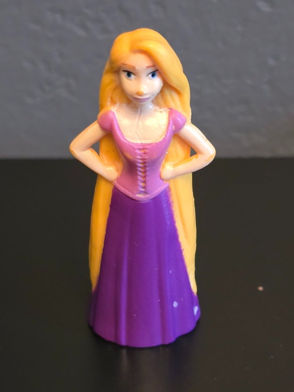 Tangled Disney Princess Rapunzel Miniature Figure Figurine Birthday Cake Topper